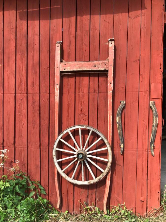 Vallby Farm Camp Örebro Exterior foto